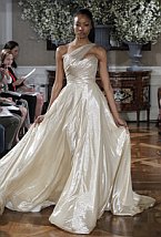 Suknie ślubne 2013 - Romana Kaveza